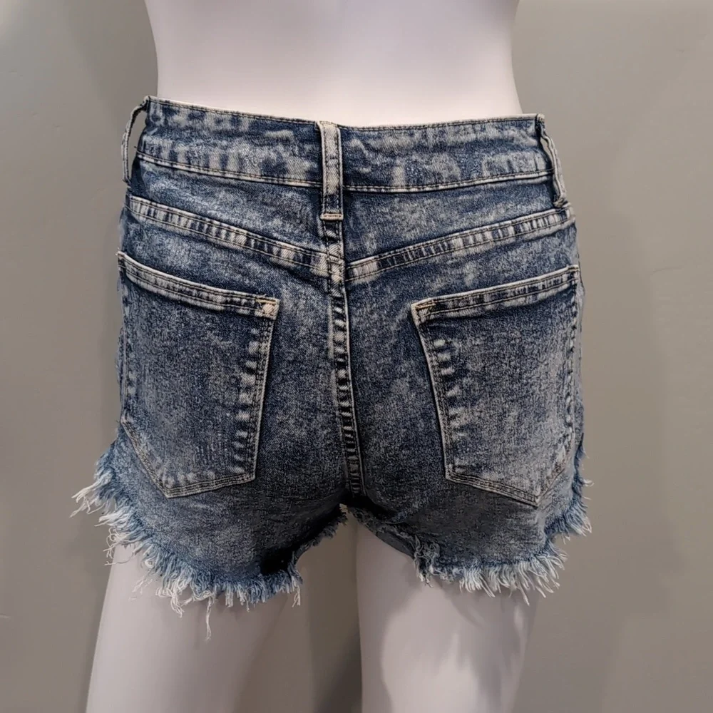 SHEIN Acid Wash Distressed Frayed Hem Jean Shorts Size Small